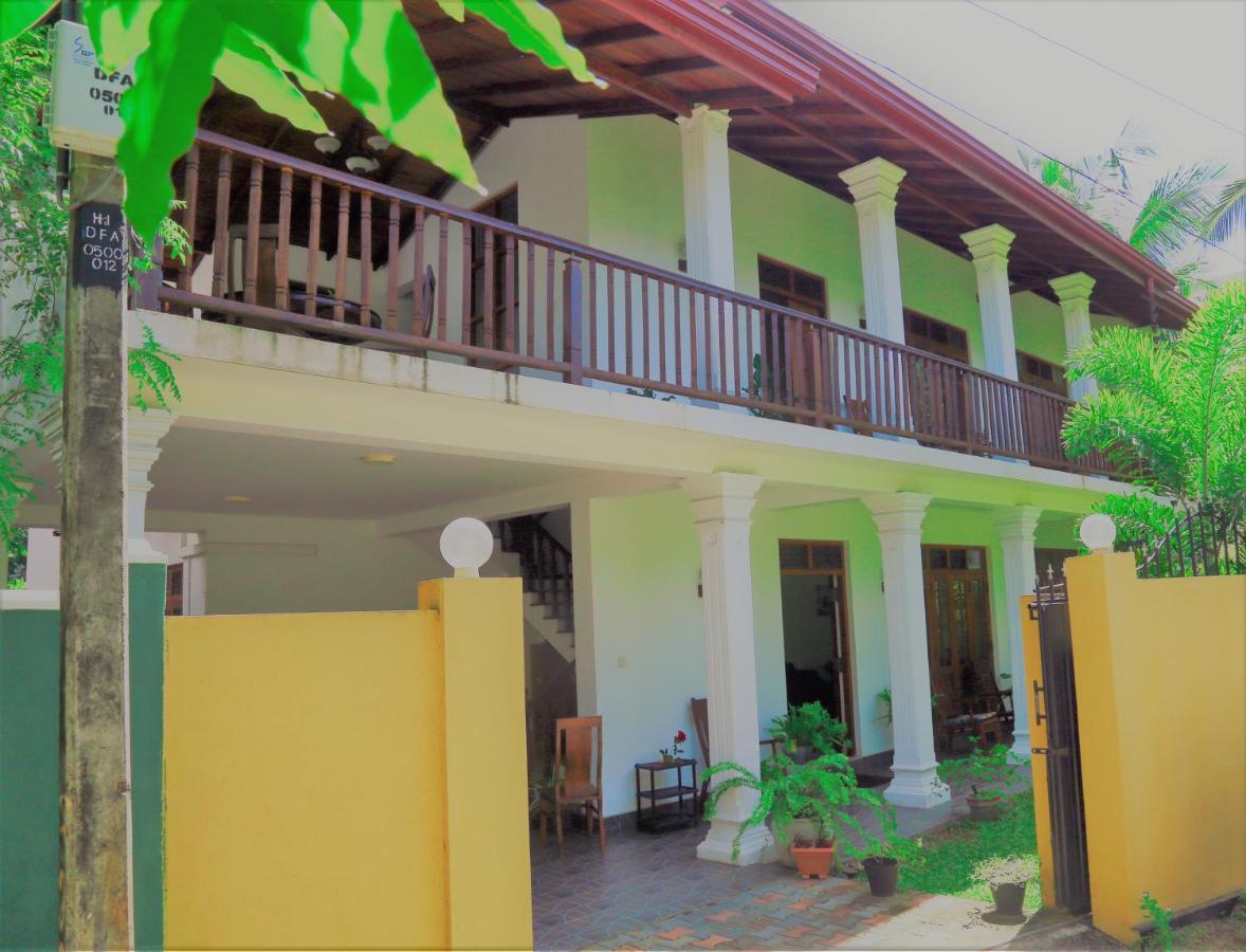 Residence Chanty Hikkaduwa Esterno foto