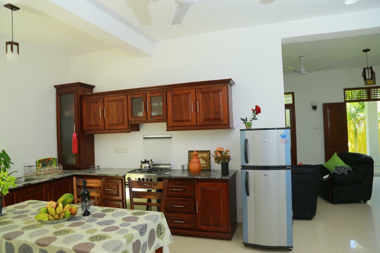 Residence Chanty Hikkaduwa Esterno foto