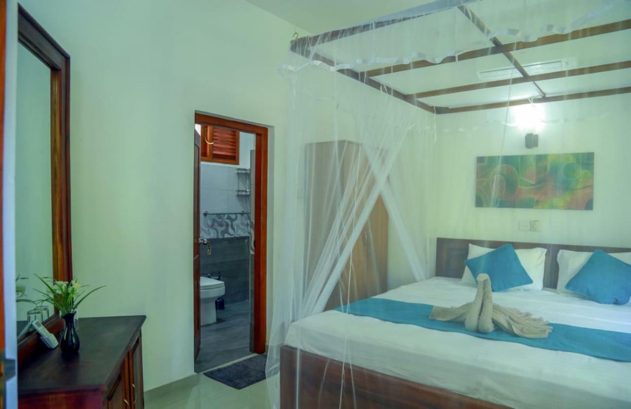 Residence Chanty Hikkaduwa Esterno foto