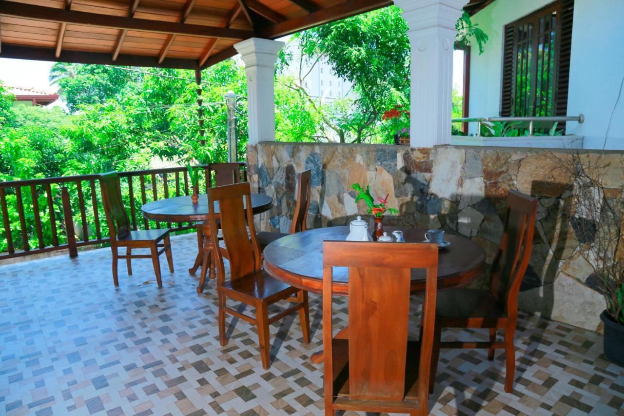 Residence Chanty Hikkaduwa Esterno foto
