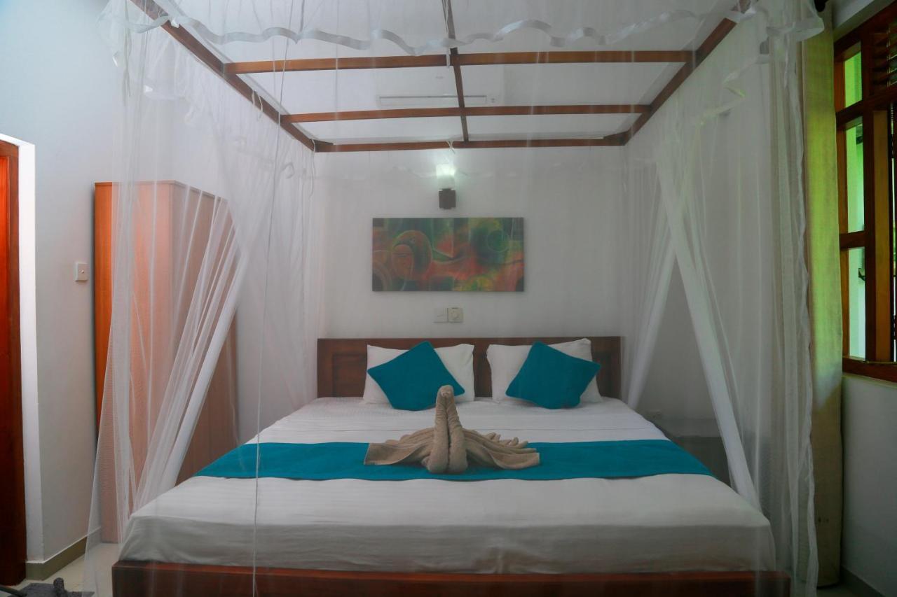 Residence Chanty Hikkaduwa Esterno foto